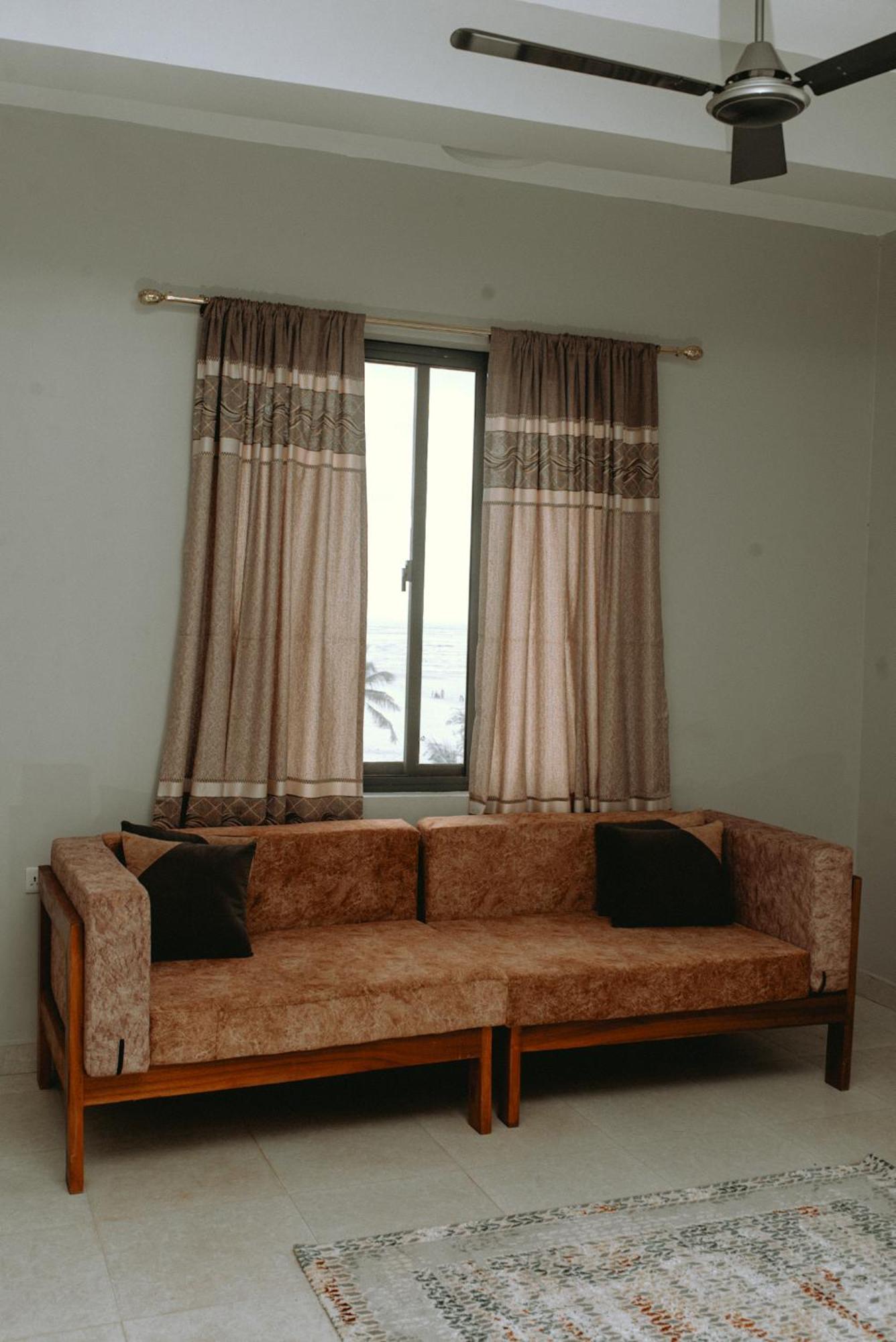 Bed and breakfast By The Sea Uroa
